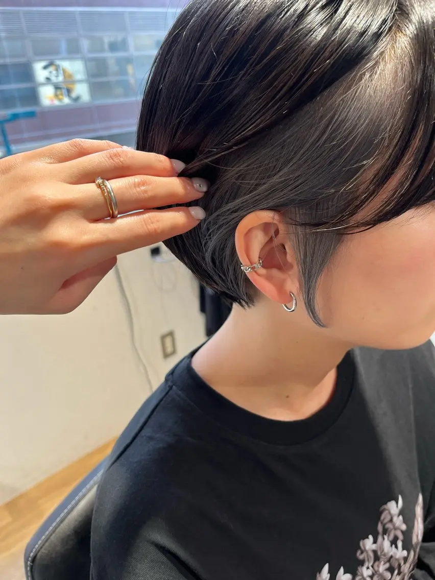 ショート カラー ブリーチ インナーカラー ヘアカラー トリートメント ✨艶髪✨ 奈須晴香のヘアスタイル