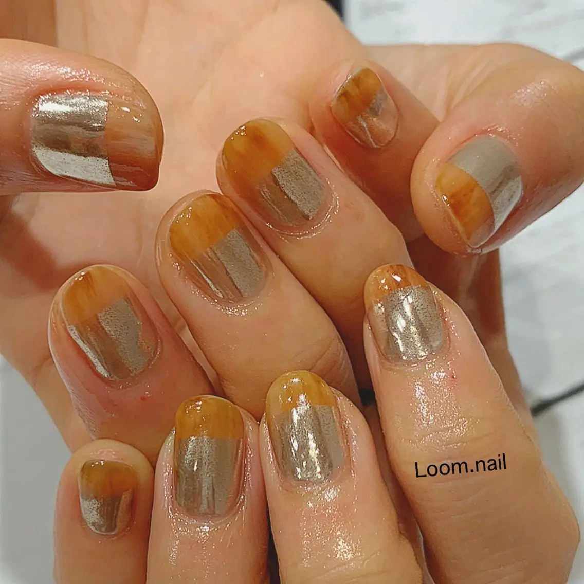 ネイル ミラーネイル ニュアンスネイル hrd manamiのネイルデザイン