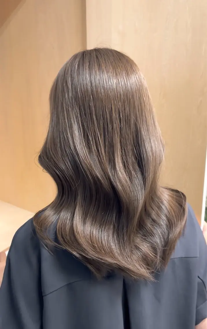 【✨️カット+透明感カラー+X、コアミーtreatment✨️】(U40)の写真