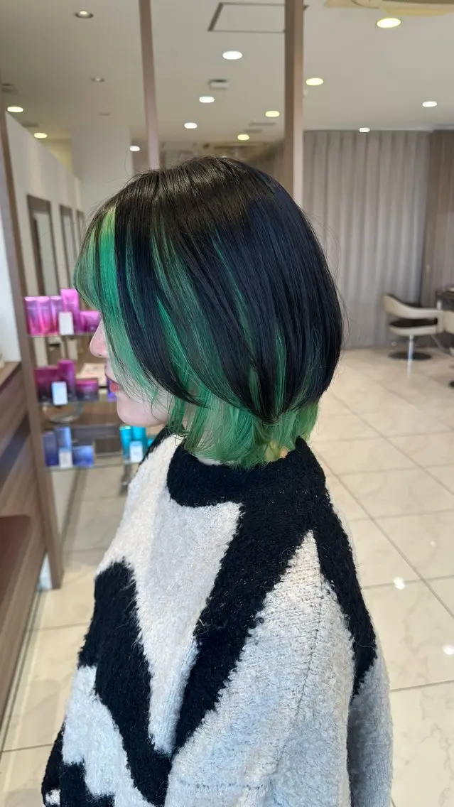 ミディアム カラー ブリーチ🎨デザイン カラー/れいじ🩶のヘアスタイル