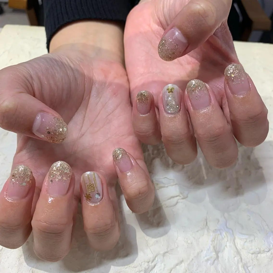 ネイル クリスマス マキノ ユイのネイルデザイン