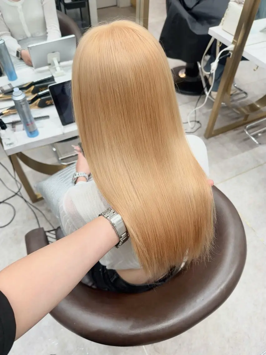 セミロング カラー ヘアアレンジ ヘアカラー トリートメント 天神/ブリーチ/ ブリーチなしカラーのヘアスタイル
