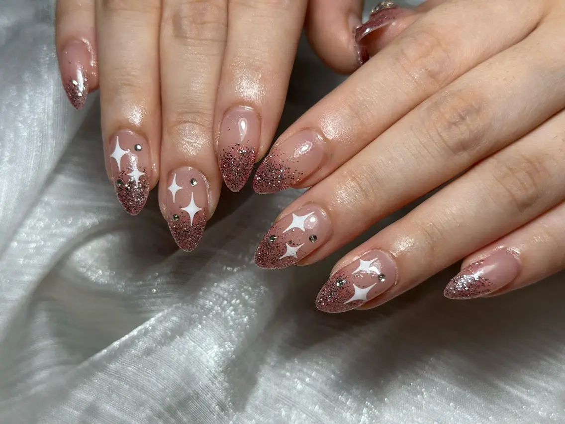 ネイル ハンドネイル ハンドケア 🍑 momo_nailのネイルデザイン