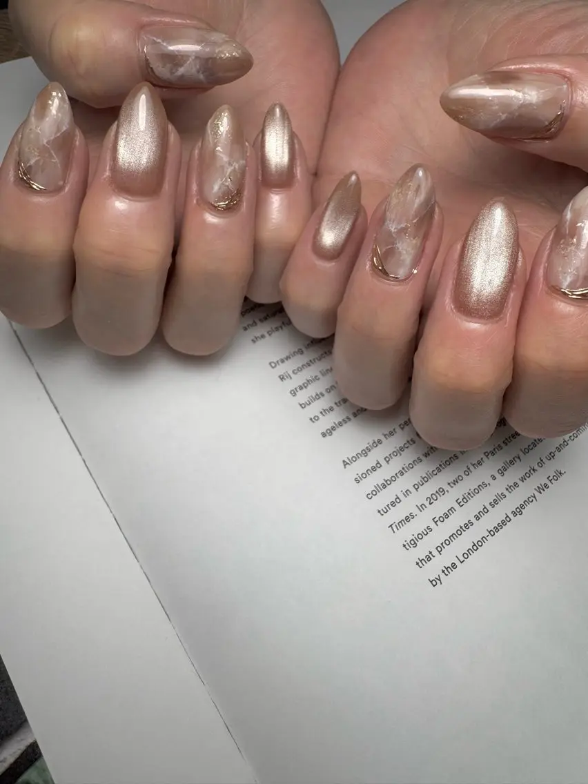 ネイル マグネットネイル 大理石ネイル(マーブル) ニュアンスネイル シンプルネイル ハンドネイル 白日-hakubi nail-のネイルデザイン