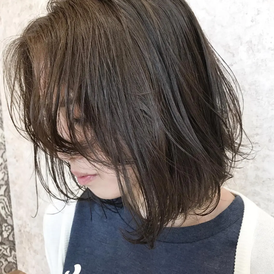 ミディアム カラー ダークグレー ダークグレージュ グレージュ ショート特化 /天神大名/ハルナのヘアスタイル