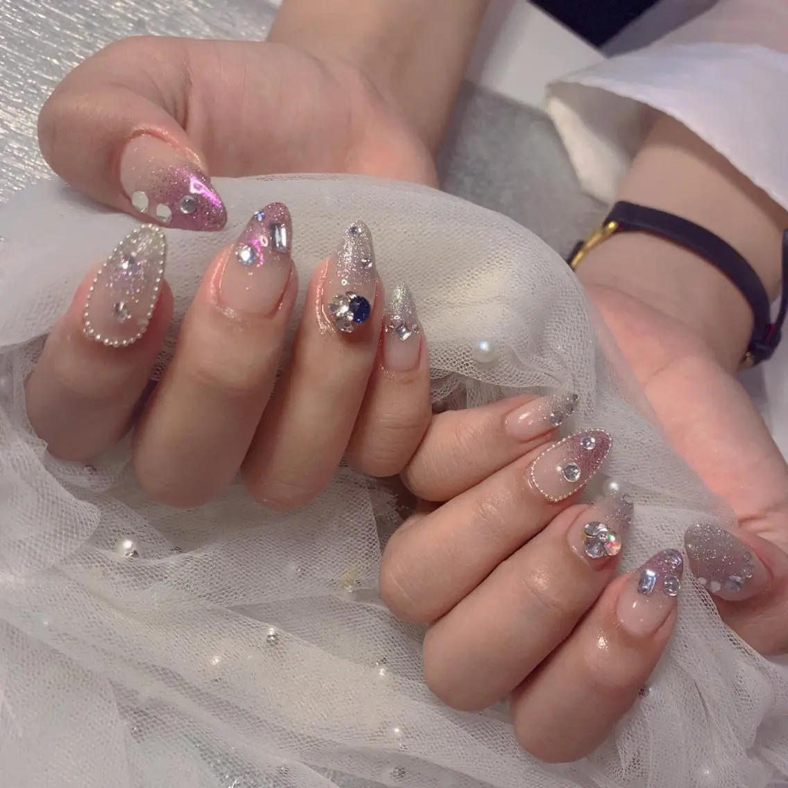 ネイル ハンドネイル Tinaネイル 難波のネイルデザイン