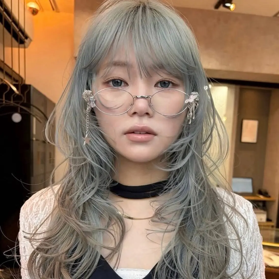ロング カラー りゅうせい ハイトーンのヘアスタイル