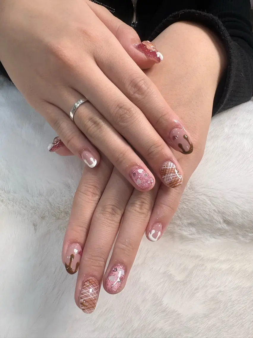 ネイル ハンドネイル Kuromi Yurika🎀のネイルデザイン
