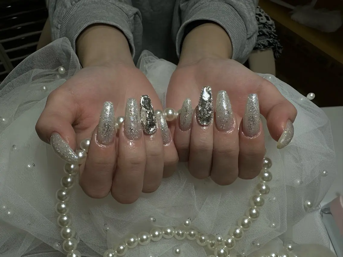 ネイル ハンドネイル NAIL CIRCLESのネイルデザイン
