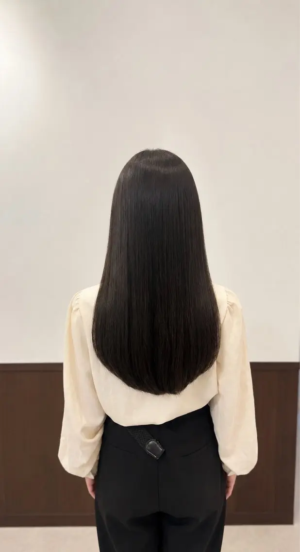 ロング ロング 山下 碧のヘアスタイル