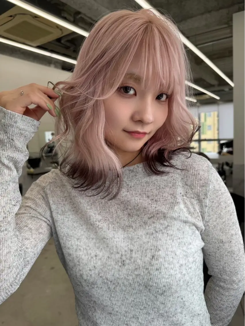 ショート カラー ブリーチ 透明感カラー ヘアカラー 高橋 采江のヘアスタイル
