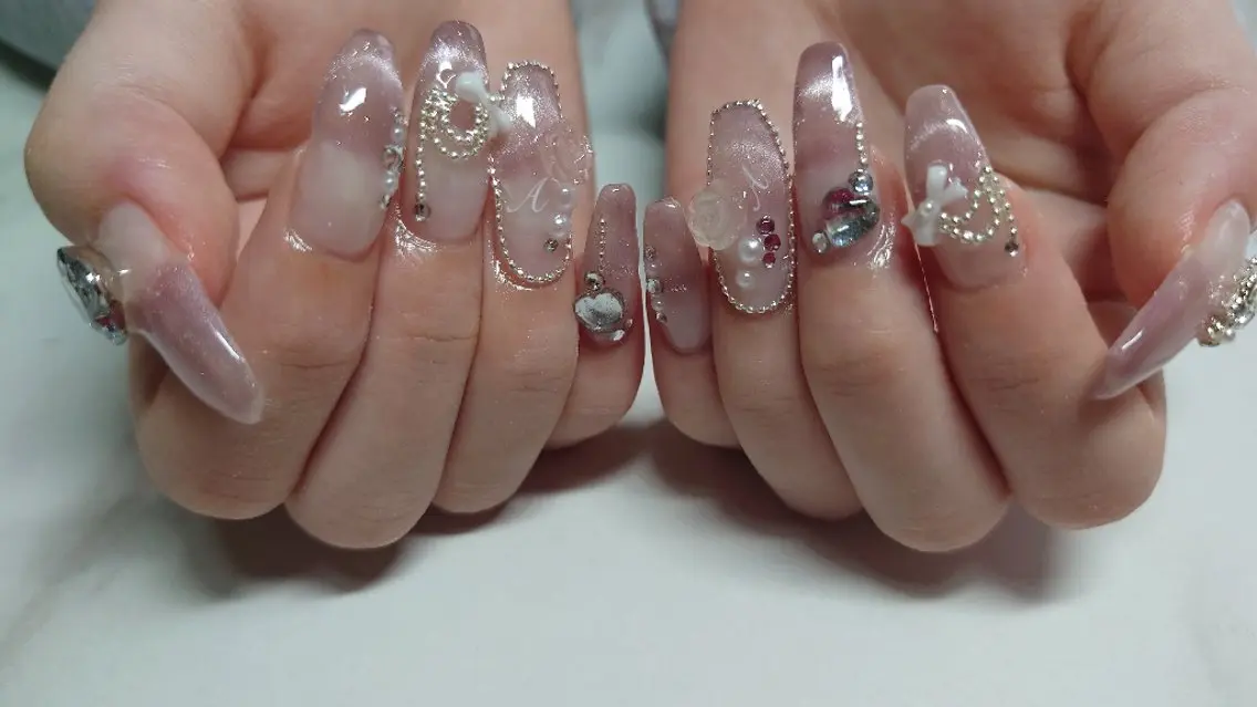 ネイル ハンドネイル Nailsalon AMAのネイルデザイン