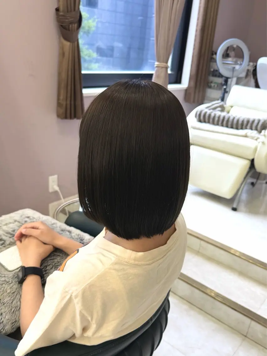 カラー ブラウンカラー ヘアカラー che'rie MIKUのヘアスタイル