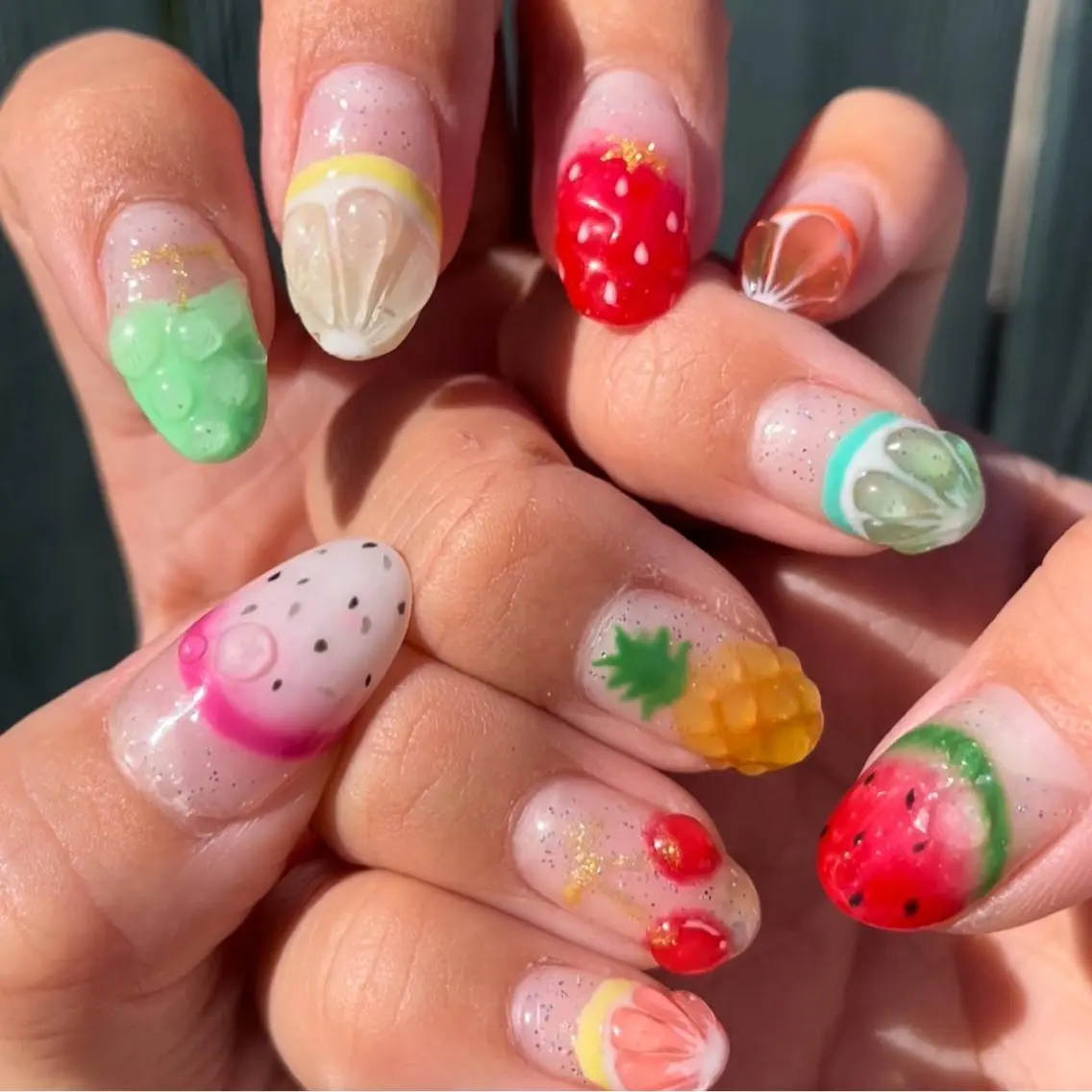 ネイル Tomo 🦋💜のネイルデザイン