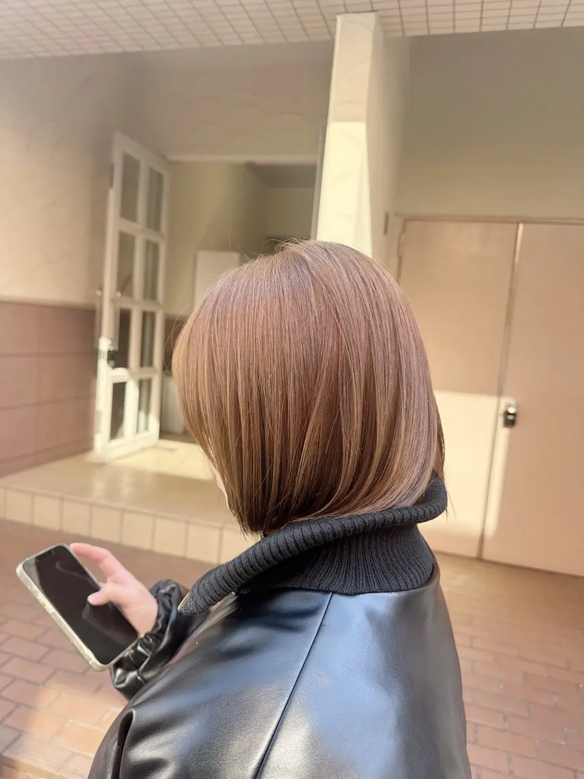 ミディアム カラー ブリーチ ブリーチなしカラー Shiho 🦋 /透明感カラーのヘアスタイル