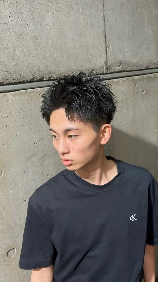 ショート メンズ スパイキーショート 刈り上げ ショートヘア 五十嵐 圭音のヘアスタイル