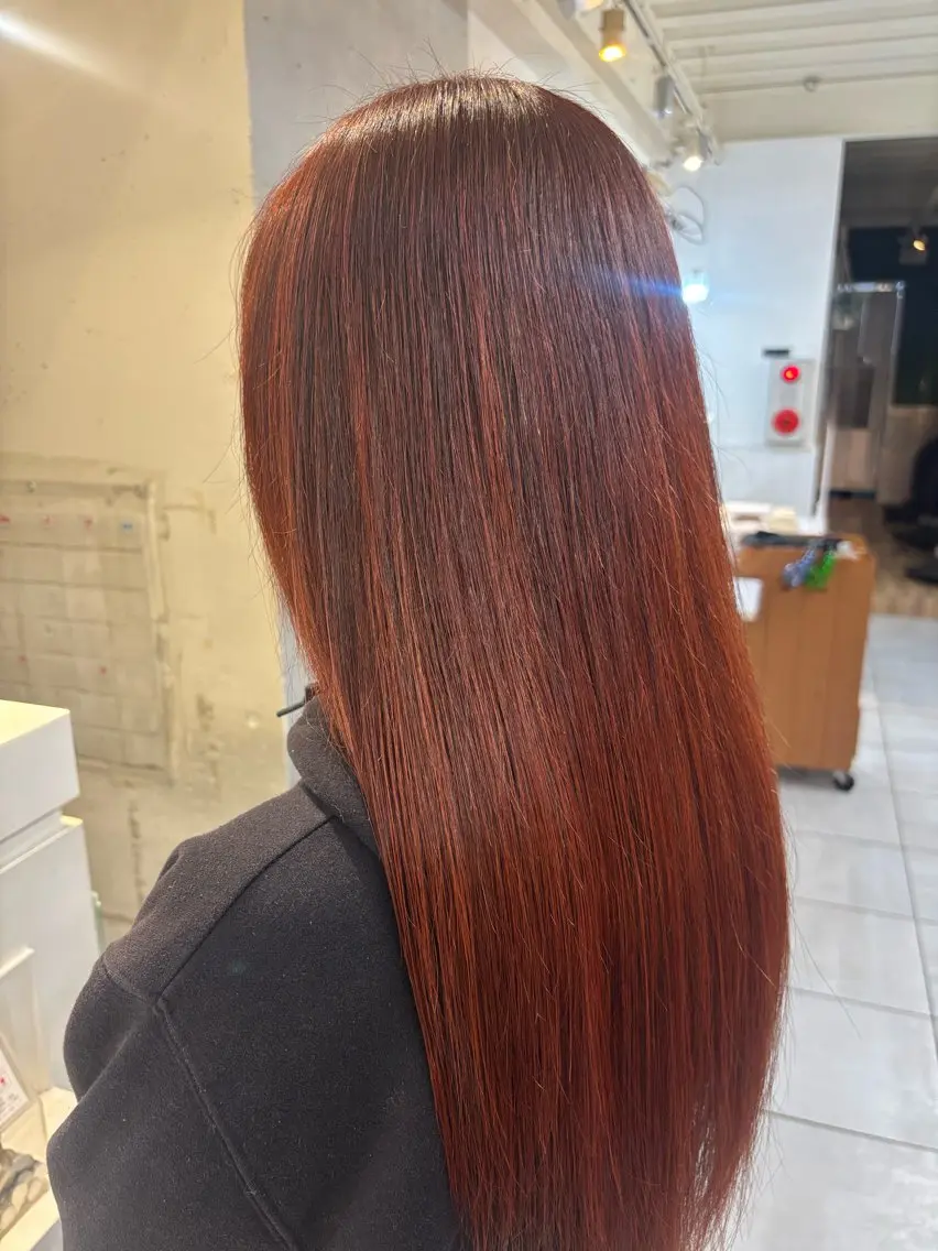 カラー 鈴木 花菜のヘアスタイル