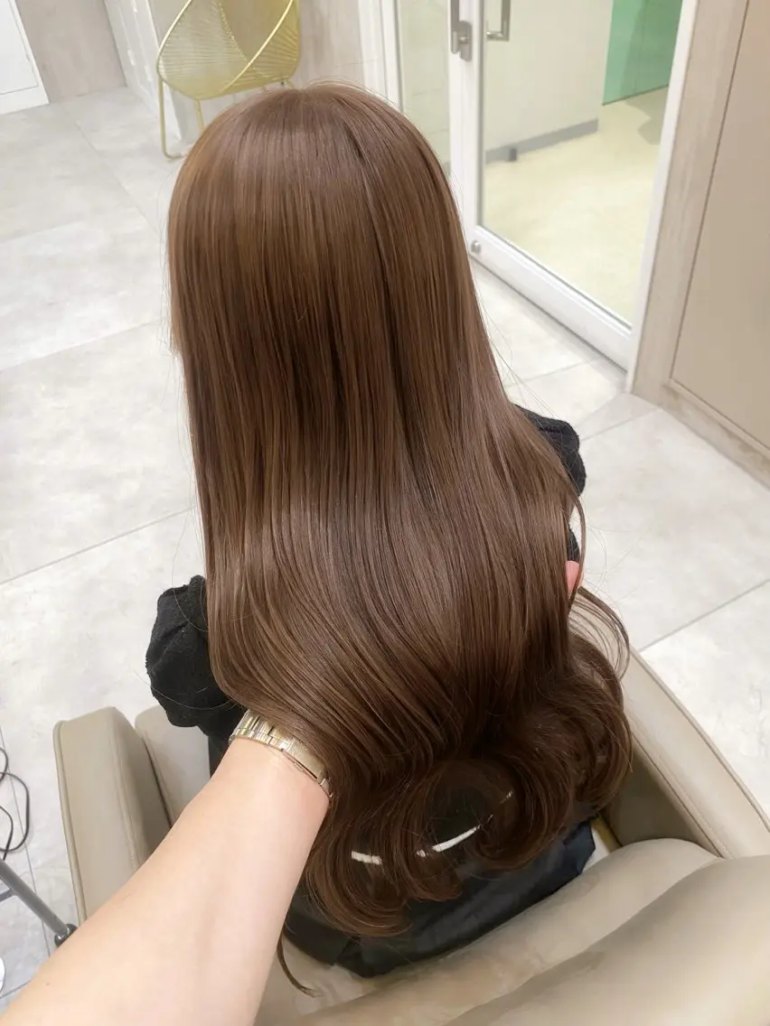 ミディアム カラー ヘアアレンジ ベージュカラー ブリーチ 透明感カラー ブリーチなしカラー ヘアカラー トリートメント ヘアセット 赤み消し🫧韓国ヘア 🫧藤岡誠也のヘアスタイル