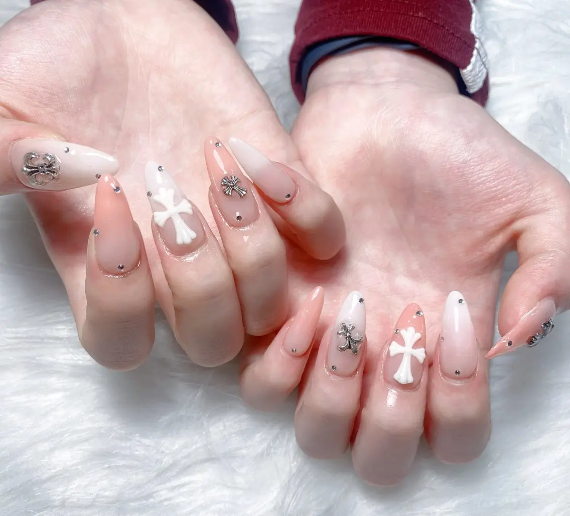 カラー Rin Hana Nailのネイルデザイン