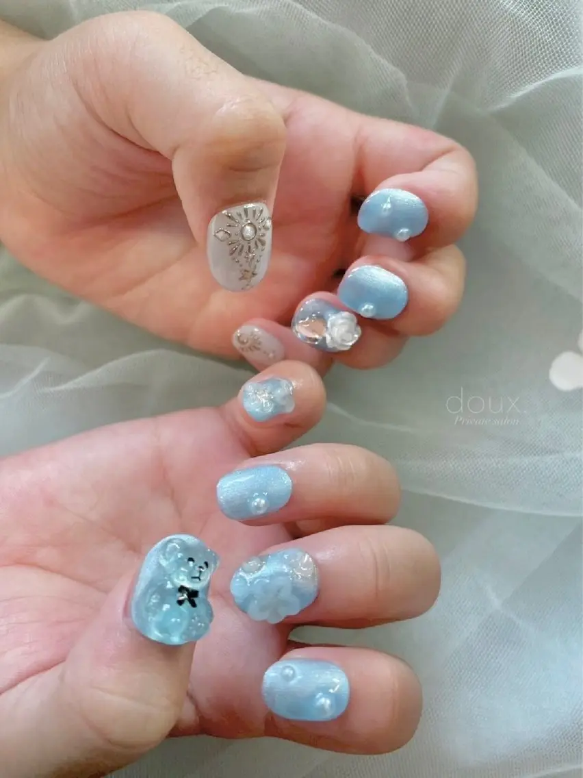 ネイル マグネットネイル ミラーネイル ネイルチップ doux. nailのネイルデザイン