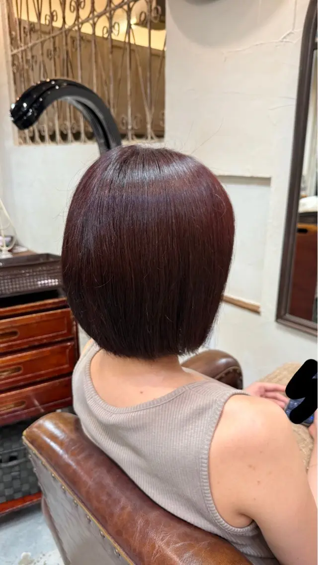 ロング カラー レッドカラー ヘアカラー トリートメント 透明感カラー🫧 nanamiのヘアスタイル