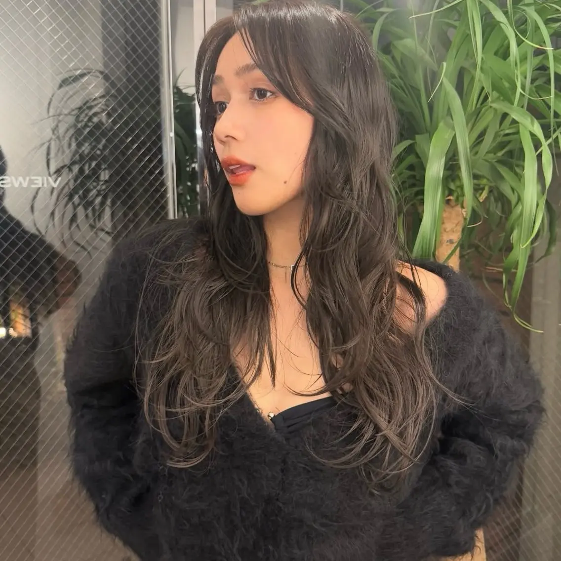 ロング カラー ヘアアレンジ ベージュカラー ブリーチ 透明感カラー ブリーチなしカラー オリーブベージュ ヘアカラー トリートメント ヘッドスパ Mizobe misakiのヘアスタイル