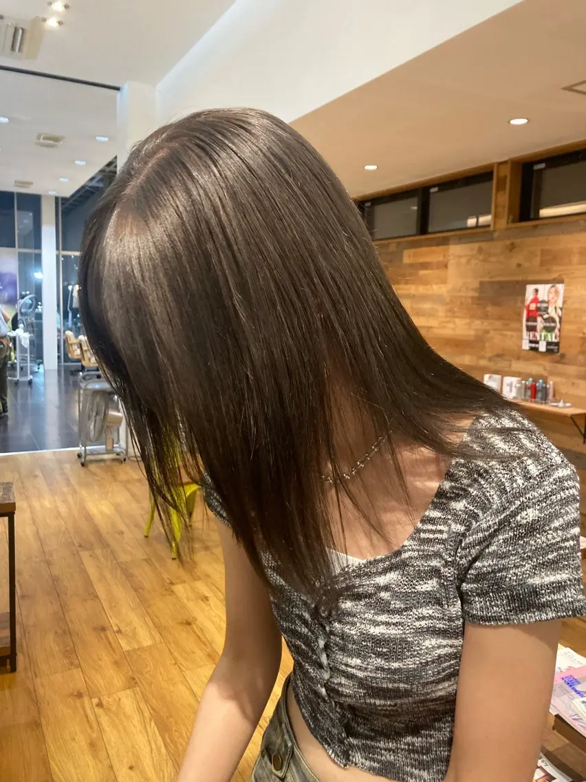 カラー ヘアカラー 津田 里菜のヘアスタイル