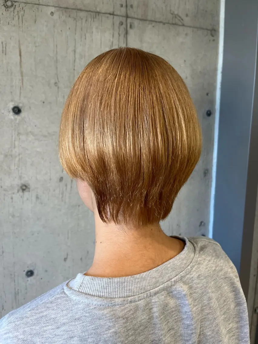 ショート ヘアアレンジ カット ヘアカラー トリートメント 🍀透明感カラー×垢 抜けボブ リクト💥のヘアスタイル