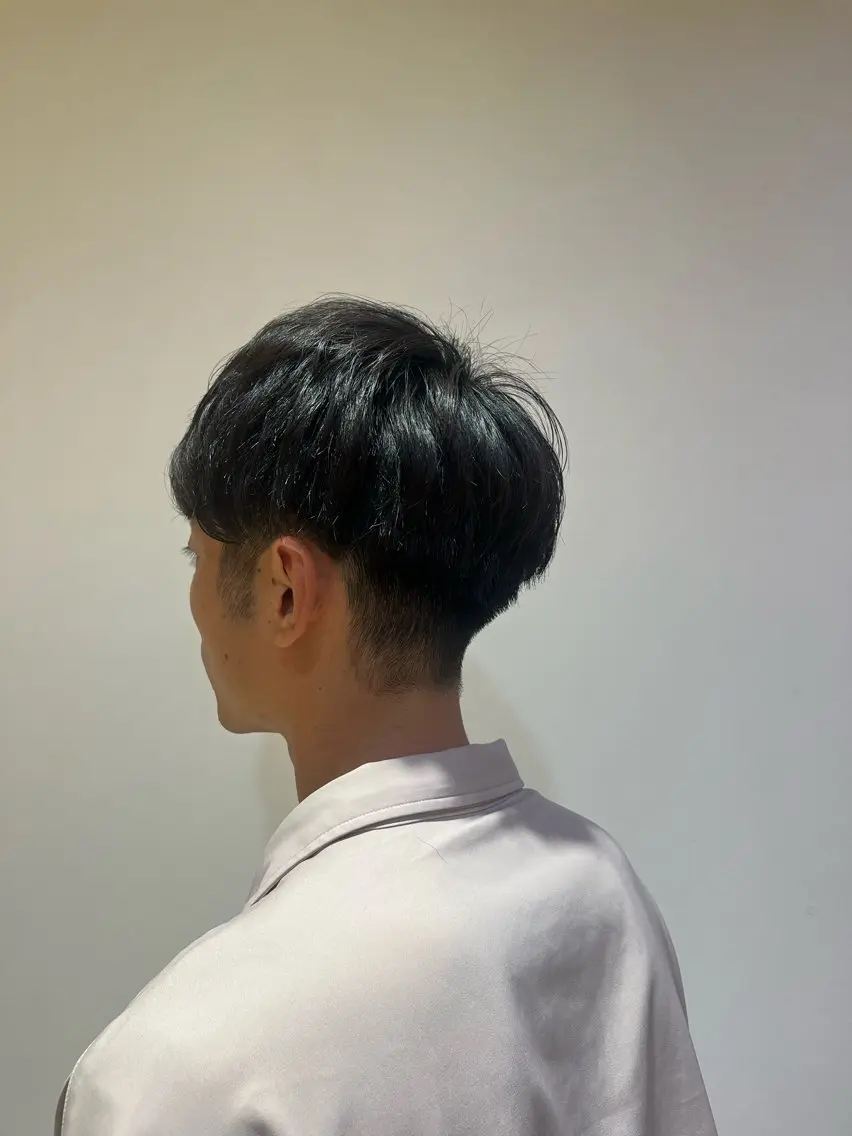 ショート パーマ ストレートパーマ 樋口 莉奈のヘアスタイル