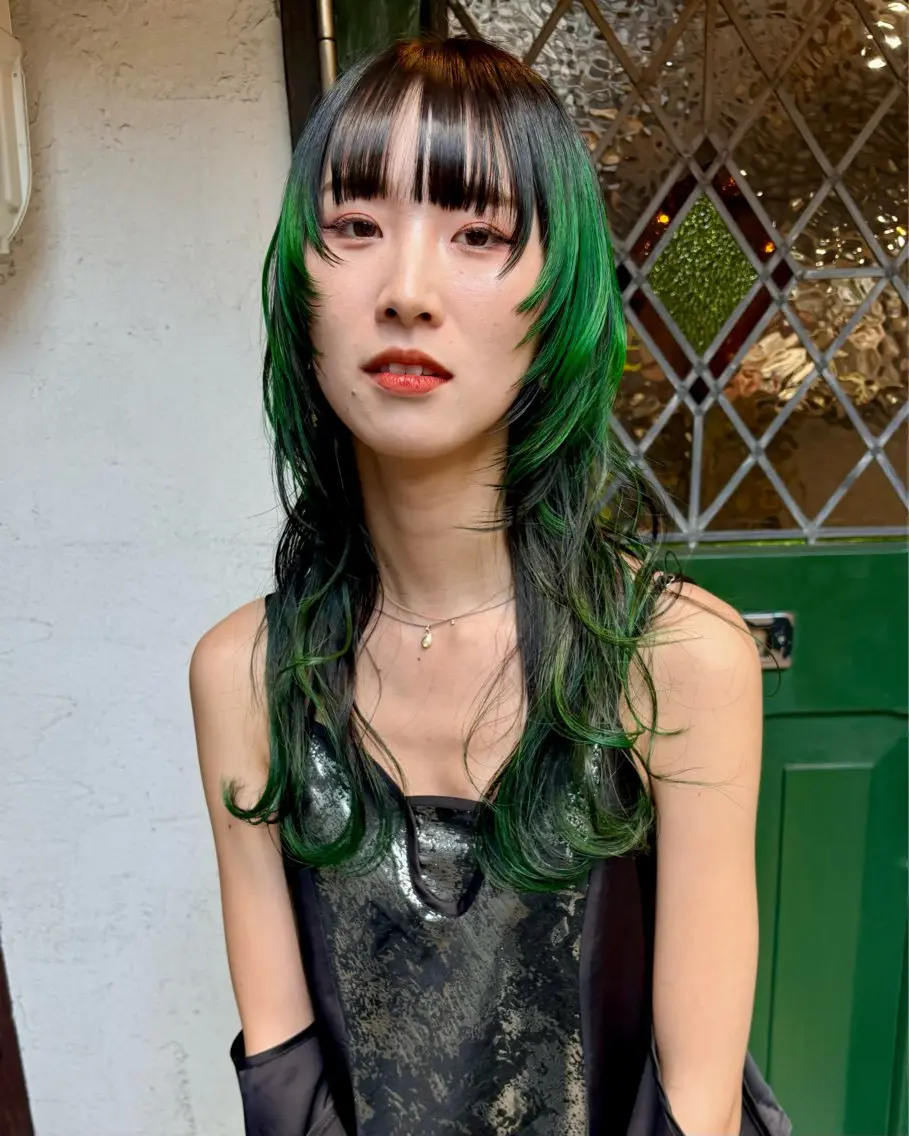 ミニモ特典として30%オフになります！カット＋カラー（デザインカラーブリーチ込み）の写真