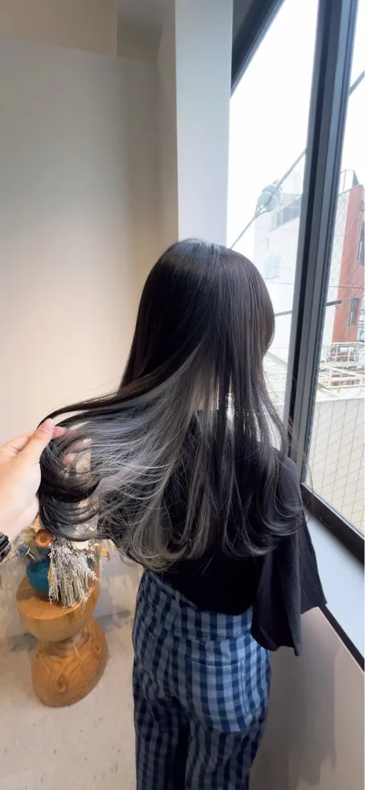 ロング 🌿 ܸAir 透明感🌱西村知佳のヘアスタイル