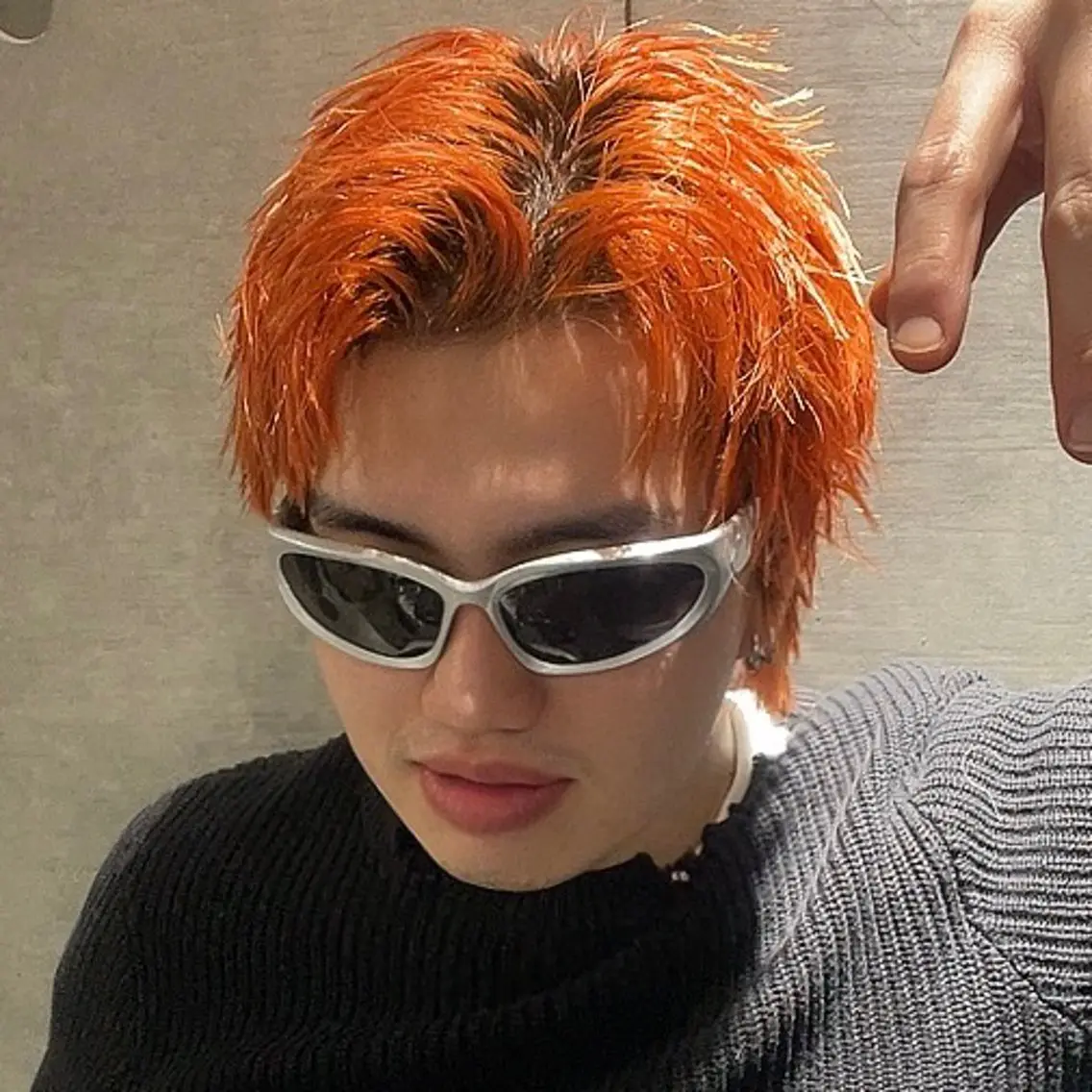 カラー メンズ メンズハイトーン スパイキーショート ハイトーンカラー カット ヘアカラー メンズパーマの達人 KAITOのヘアスタイル