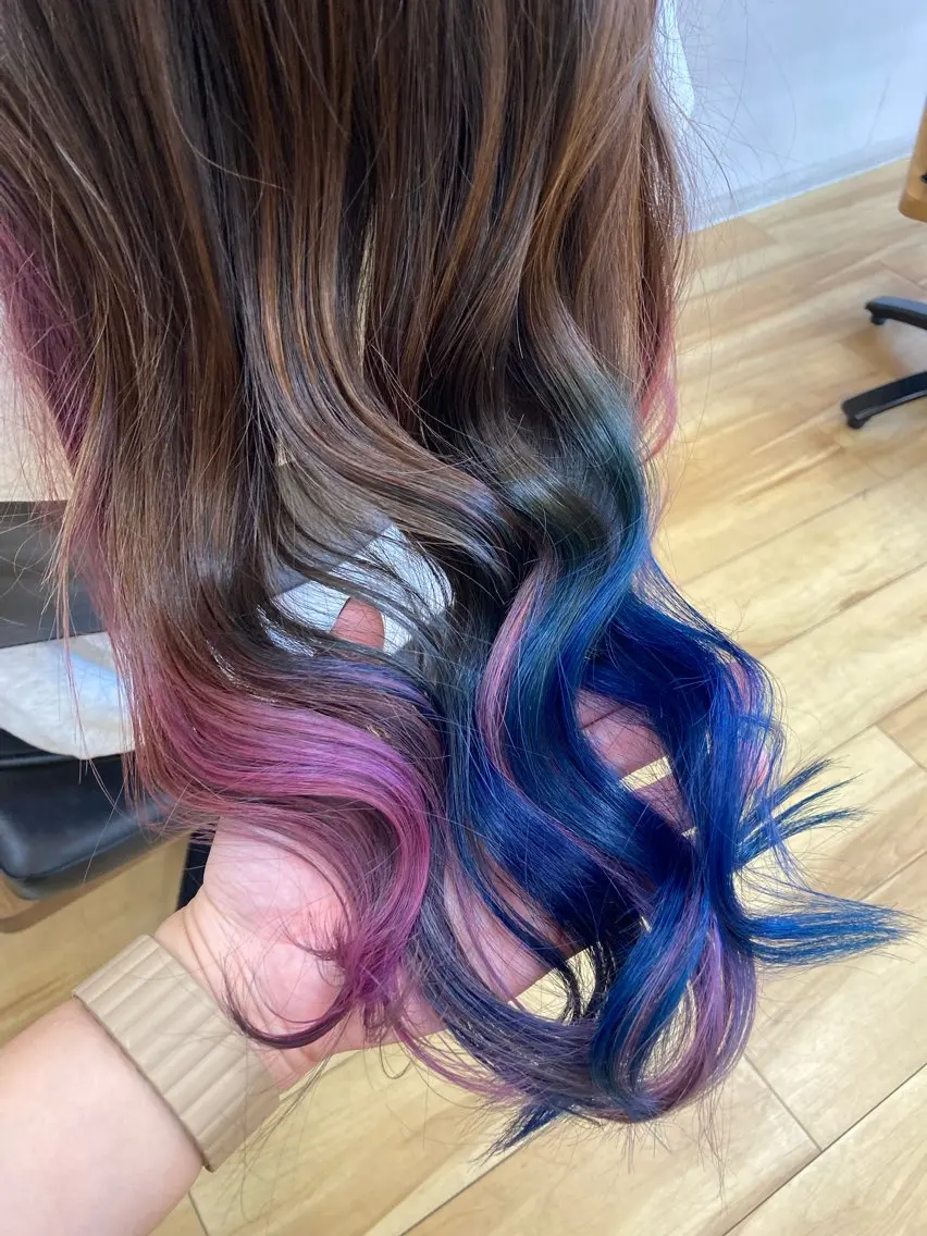 ロング カラー ブリーチ デザインカラー ピンクカラー 髪質改善 トリートメント カット ヘアカラー トリートメント 大野 まゆのヘアスタイル