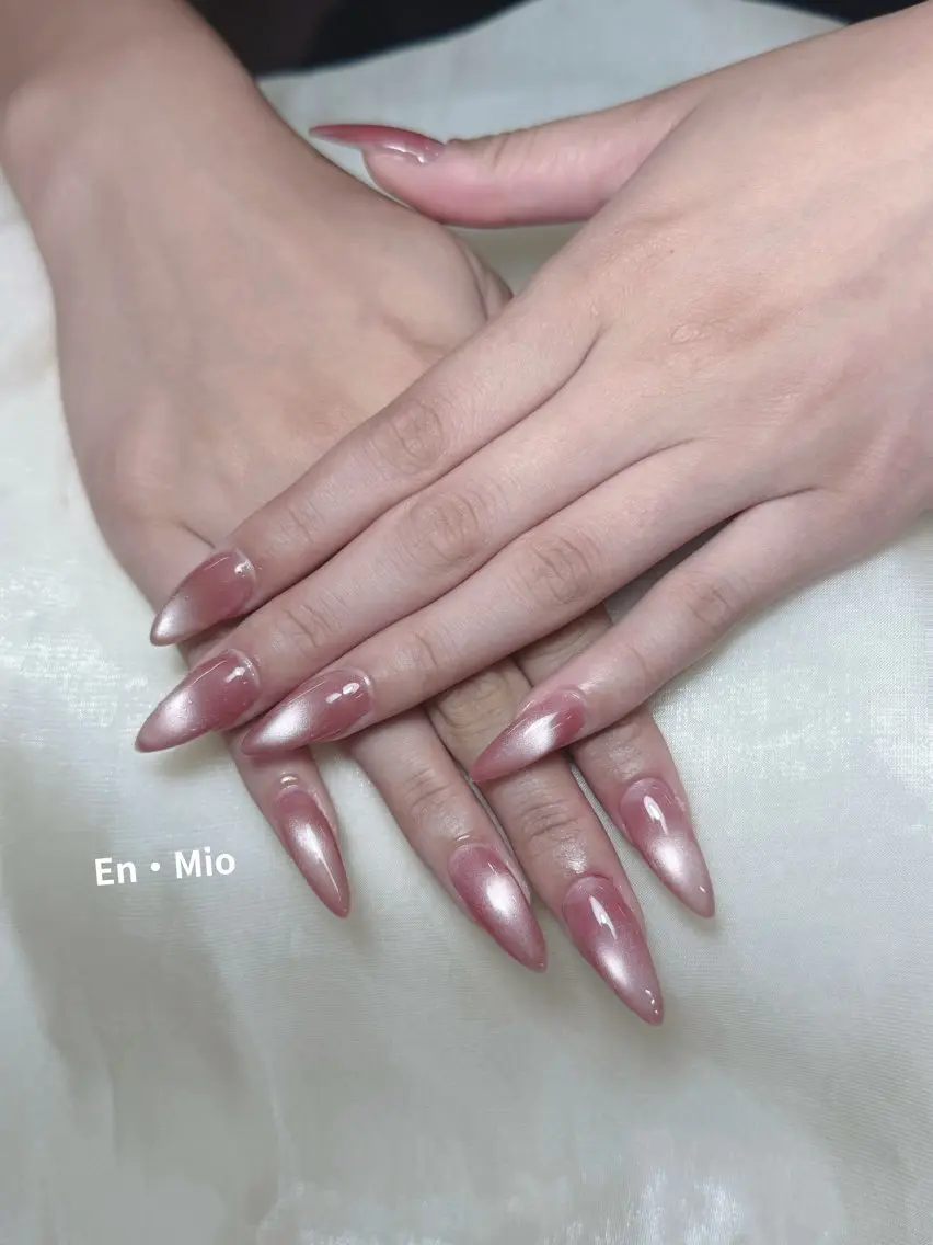 ネイル EN Salon Mioのネイルデザイン