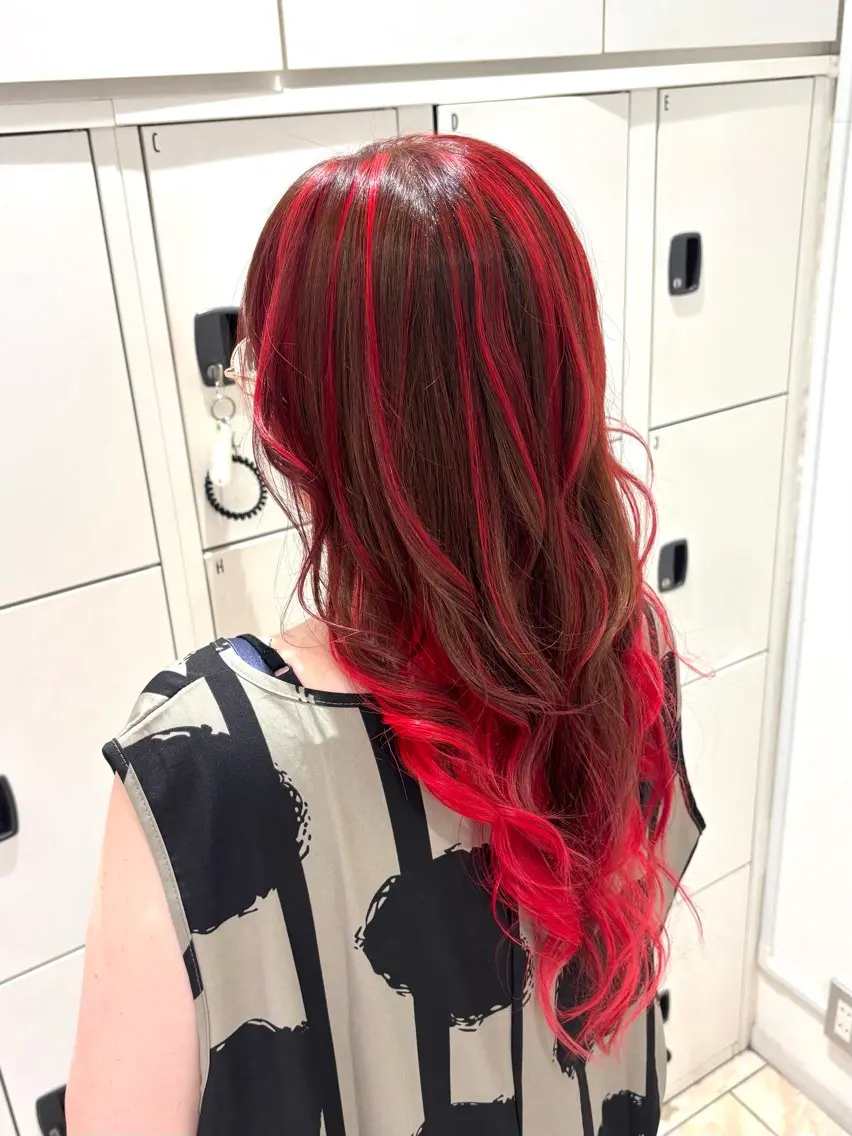ロング カラー デザインカラー ハイライトカラー インナーカラー ハイライト トリートメント ヘアカラー MIHO/透明感 カラー/似合わせ✂️のヘアスタイル