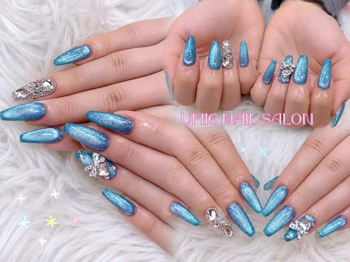 ネイル フットネイル フレンチネイル ジェルネイル ガラスフレンチ マグネットネイル ハンドネイル UMIE NAIL SALONのネイルデザイン