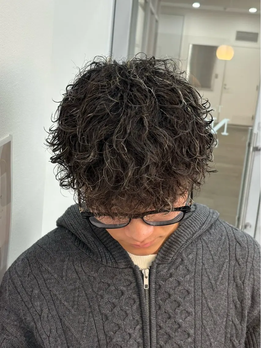 パーマ メンズ カット パーマ メンズスタイリスト✨ 助川龍哉のヘアスタイル