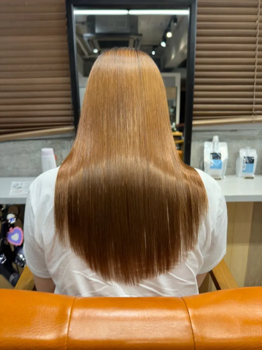 ロング パーマ くせ毛 縮毛矯正 10月限定モニター 髪質改善美髪矯正のヘアスタイル