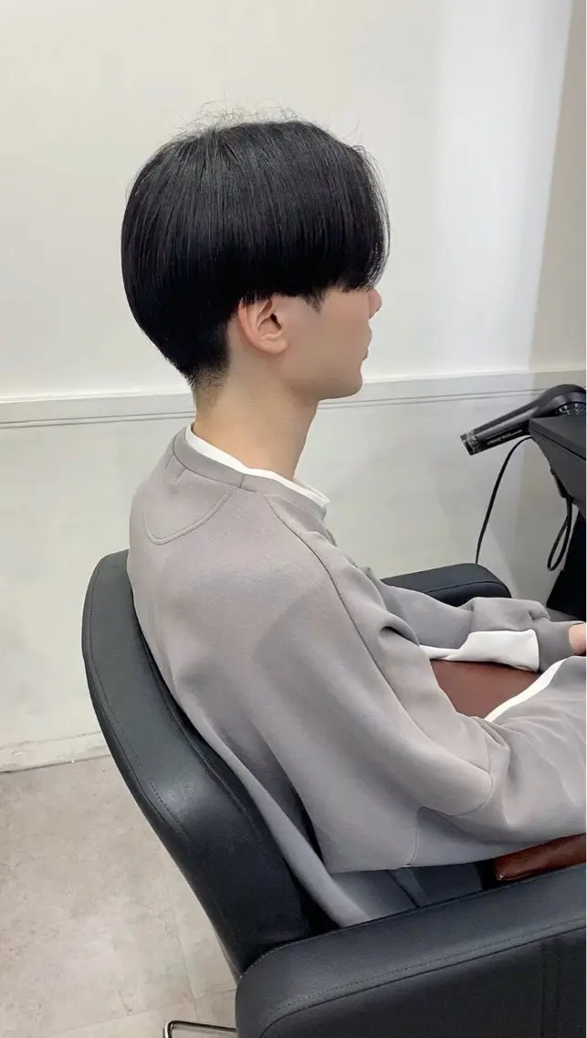 メンズ 友田 千栄のヘアスタイル