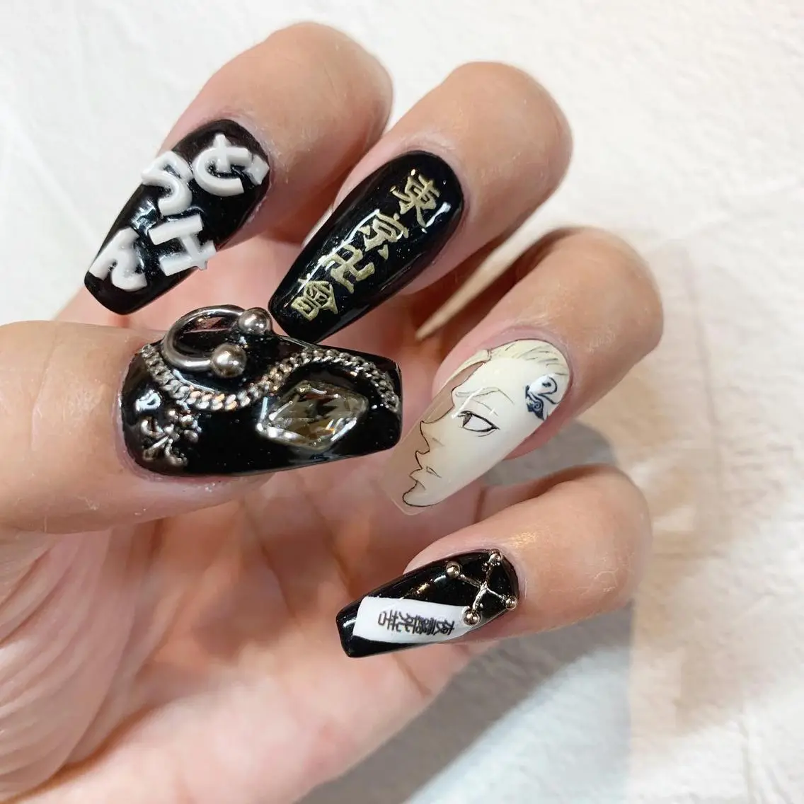 ネイル ハンドネイル glow_ nailのネイルデザイン