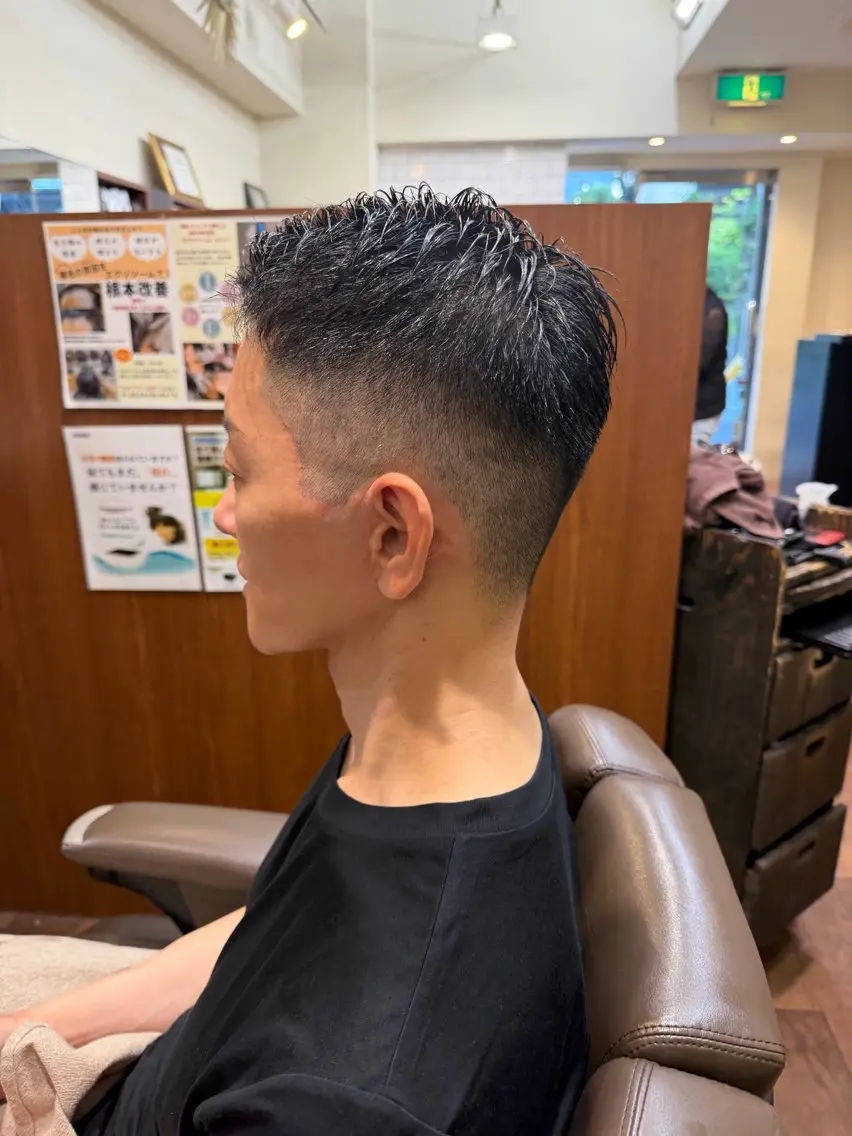 ショート メンズ 💈 中山 静香のヘアスタイル