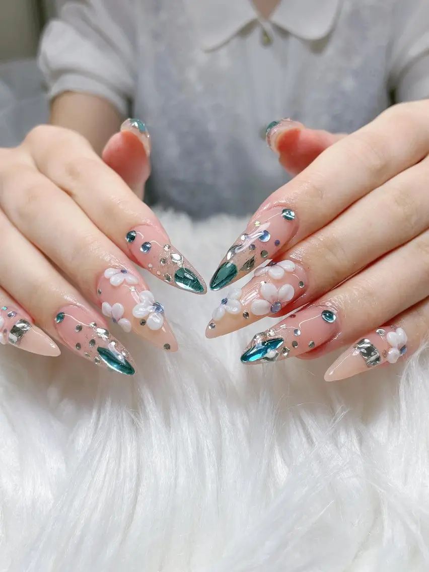 ネイル ハンドネイル Lannie nailのネイルデザイン