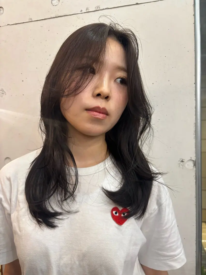 ミディアム ヘアカラー トリートメント パーマ ／emiのヘアスタイル