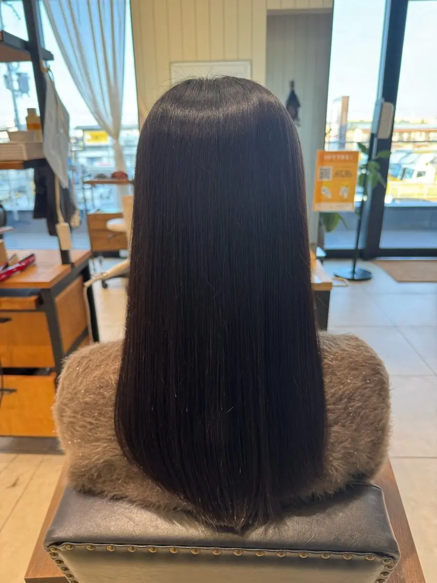 ロング カラー メンズストレート⭐️ 髪質改善カラー⭐️のヘアスタイル