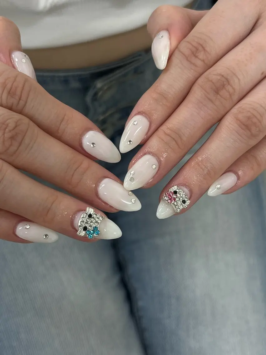 ネイル ハンドネイル schon 🎀saraのネイルデザイン