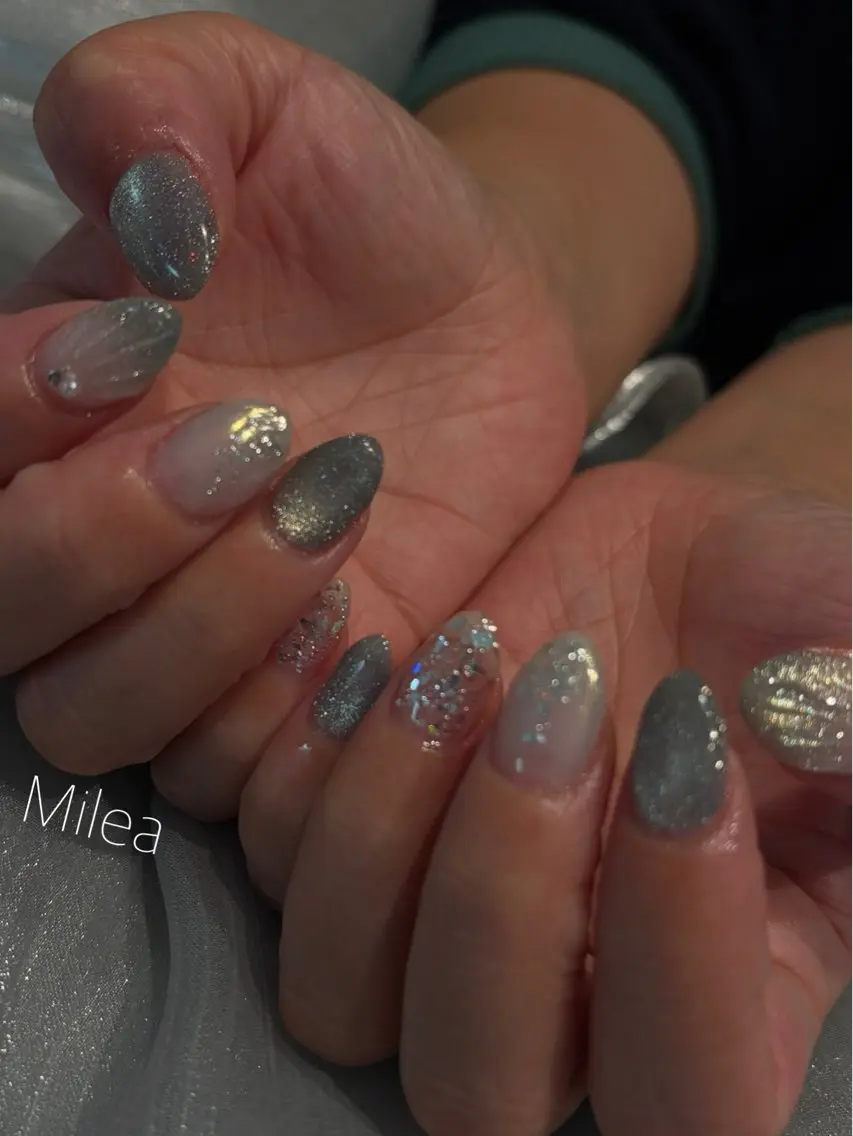 ネイル Milea🩵 Sayaka🪩のネイルデザイン