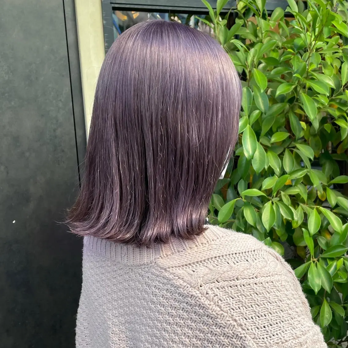 セミロング カラー ブリーチ ラベンダーカラー ヘアカラー トリートメント 竹内 春奈のヘアスタイル