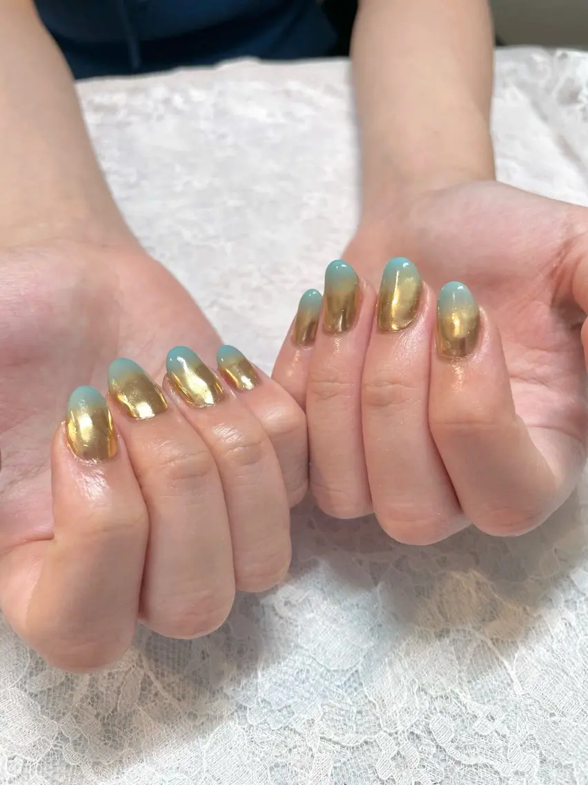 ネイル ミラーネイル ハンドネイル Nail ヌシん家 AKANEのネイルデザイン