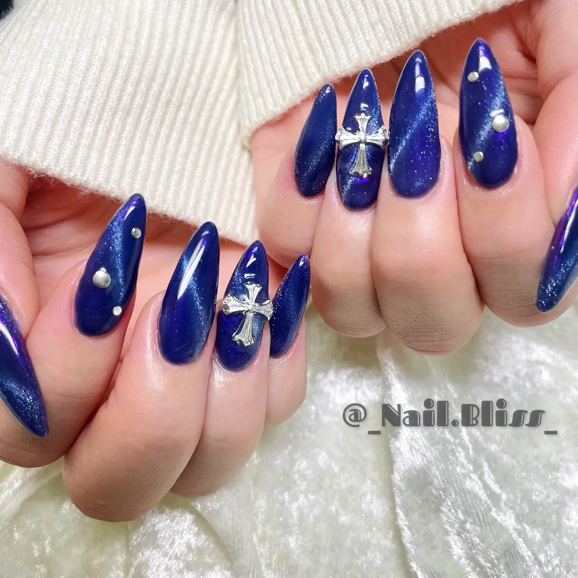 ネイル オーロラネイル マグネットネイル ハンドネイル NAIL BLISSのネイルデザイン