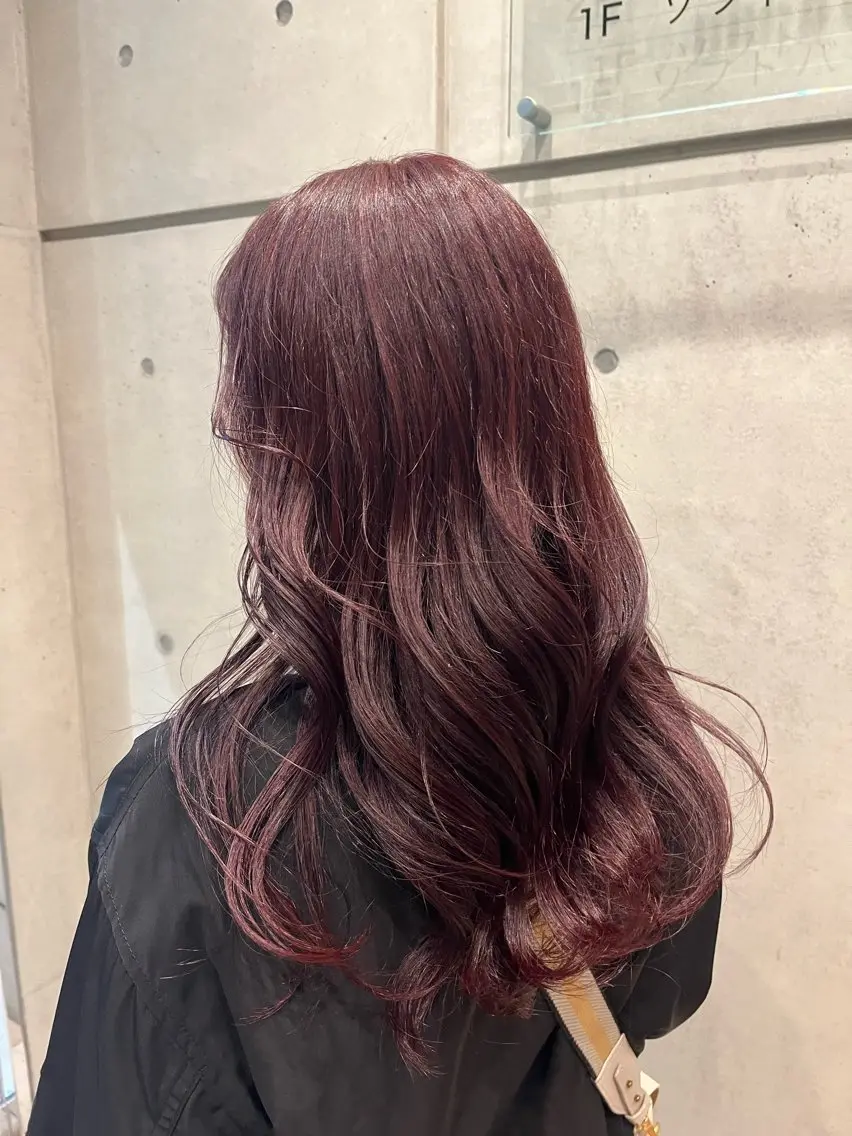 ミディアム カラー レッドカラー 透明感カラー人気 ナンバーワンMIYUのヘアスタイル